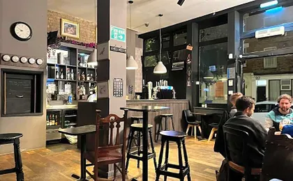 Bell House Hostel