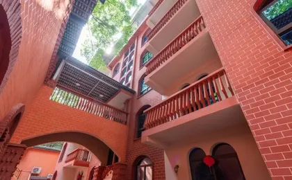 Chongqing Nanbin Road Yangtze River Cableway Opening Port Courtyard High-end Mansion