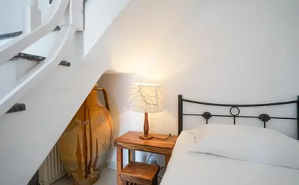 Fira Central Apartment with View