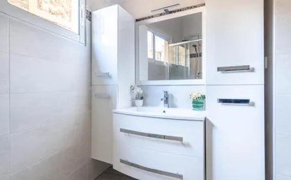 Notre Dame - Huge Sunny Modern 2br Flat - Terrace
