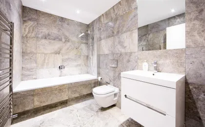 Up-Market One Bedroom Apartment Just Minutes From the River Thames. Broughton Rd
