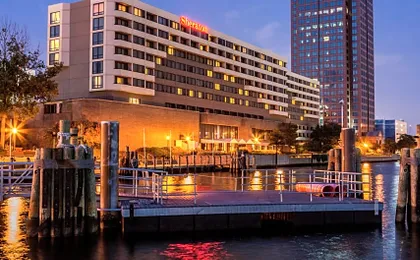 Sheraton Norfolk Waterside Hotel