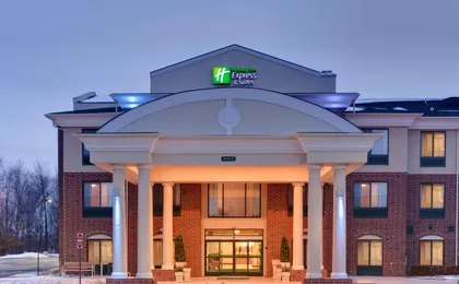 Holiday Inn Express & Suites Detroit-Novi