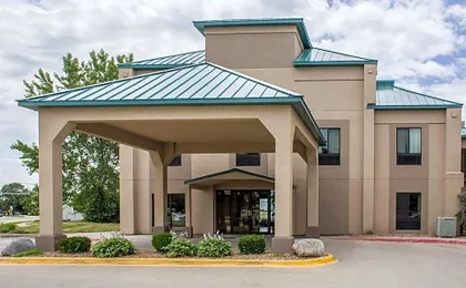 Econo Lodge Ankeny- Des Moines