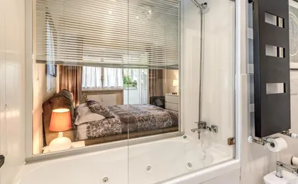 Luxury Property in Vatican Area-Hanini House-