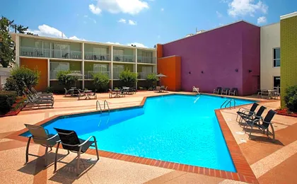 Oasis Hotel & Conv. Center, an Ascend Collection Hotel