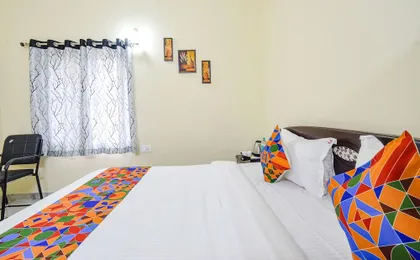 Fabhotel Merit Suites