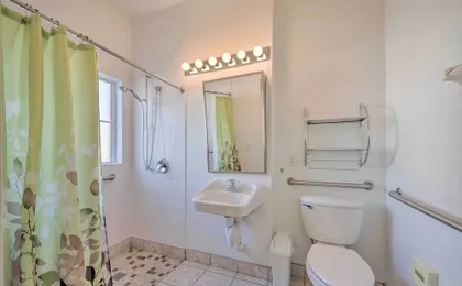 Bright Kissimmee Townhome Near Disney World!