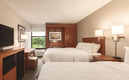 Hampton Inn Des Moines Airport