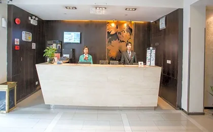 Jinjiang Inn Shanghai Lujiabang Road Metro Station