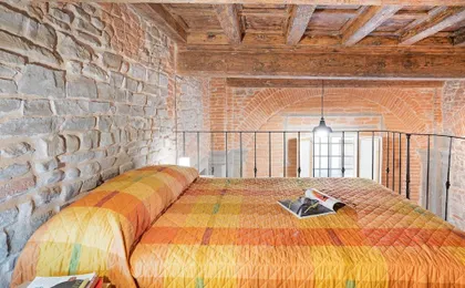 Florence Oltrarno Duplex Apartment
