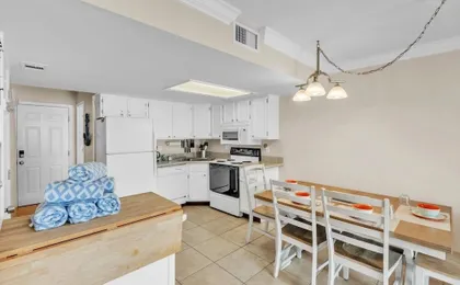Sunrays Anchor 2 Bedroom Home