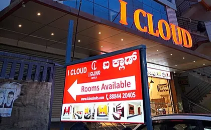 I Cloud- Elite Suites