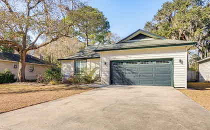 Dogs Welcome! Savannah Escape w/ Fenced-in Yard