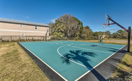 Half-mi to Beach Access: Sunny Miramar Villa!