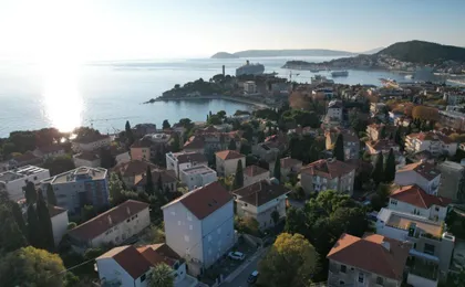 White House Luxury Suite - Split Center, Near Beach & Parking
