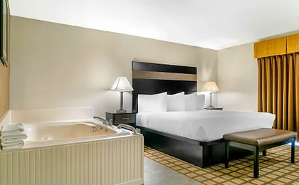 Best Western Beacon Inn