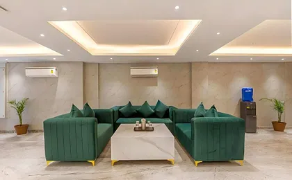 HOTEL AAVAAS