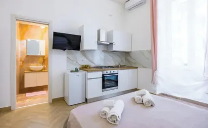 Essentia Home