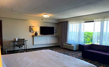 Holiday Inn Chicago Northwest/Crystal Lake/Convention Center By IHG