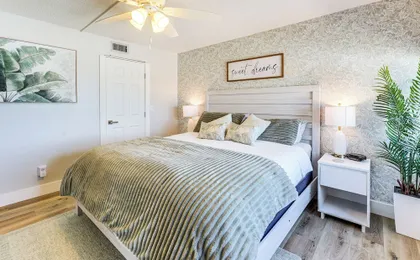 Beachfront! Indian Rocks Beach Condo w/ Balcony