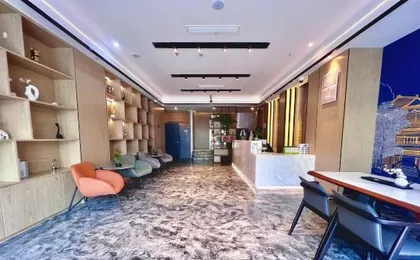 Waiting Qingju Hotel(Wujiaochang Changhai Hospital Store)