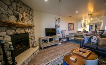 Bridges #209 2 Bedroom Condo by RedAwning