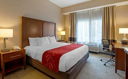 Comfort Suites Anchorage International Airport