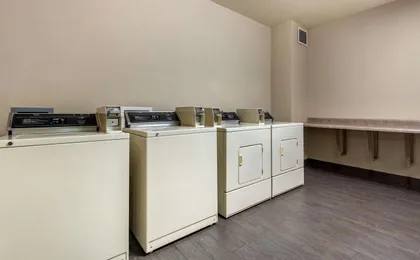 Comfort Suites near Route 66