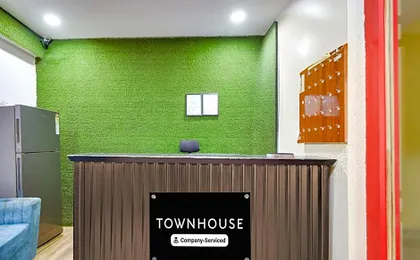 Super Townhouse Hitech City Madhapur
