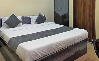 Kartikeya home stay