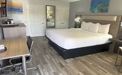 La Quinta Inn & Suites by Wyndham San Diego Chula Vista
