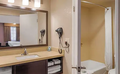 Best Western Country Inn