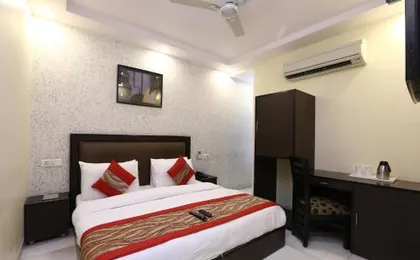 Hotel Kingston Park near Ganga Ram Hospital