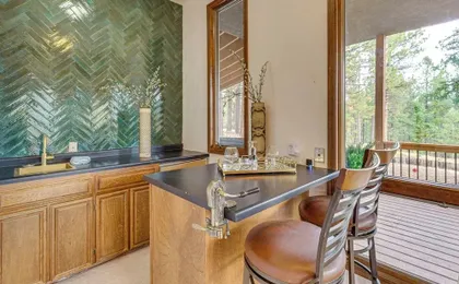 Luxury Home w/ Hot Tub & Mtn Views in Angel Fire!