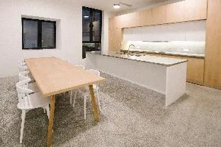Base Lite-Zhangjiang Serviced Apartment