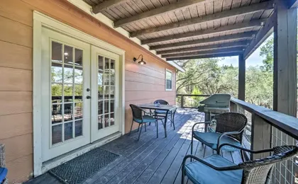Canyon Lake Hideaway w/ Fire Pit & Yard!