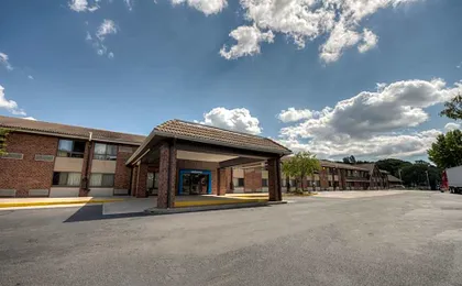 Motel 6-Branford, CT - New Haven