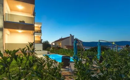Villa Piramida