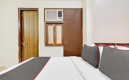 Hotel Royal Avenue by F9 Hotels