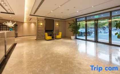 Homeinn Plus(Beijing Chaoyang High Speed Railway Station Joy City)