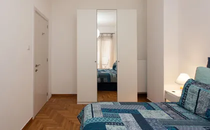 Lovely 2 Bedroom Apt in Metaxourgio Center