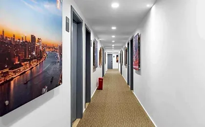 7 Days Inn Shanghai Oriental Pearl Yuanshen Road Metro Station