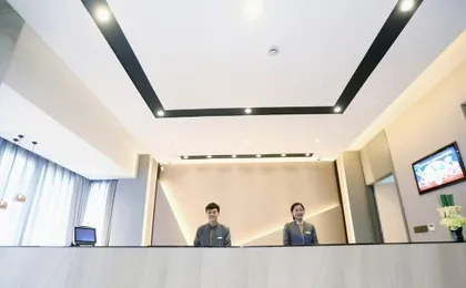 Homeinn Selected Hotel (Hangzhou Xihu Wulin Square Central Branch)