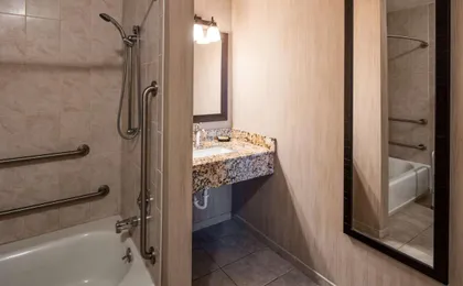 Best Western Plus Flathead Lake Inn And Suites