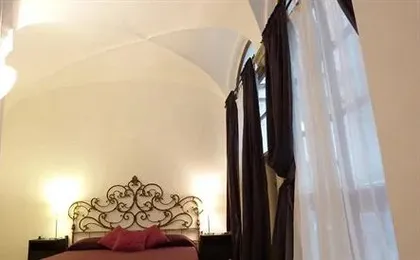 Surprising in Rome