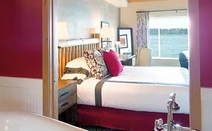 The Edgewater, A Noble House Hotel