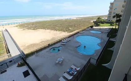 Oceanvista Condominiums by Cheap Getaway