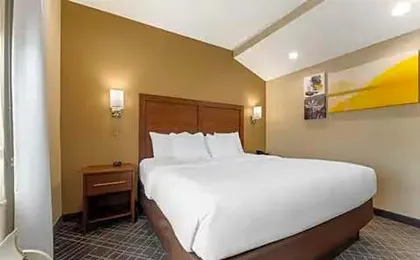 Comfort Suites Monaca