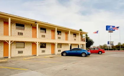 Americas Best Value Inn Edna